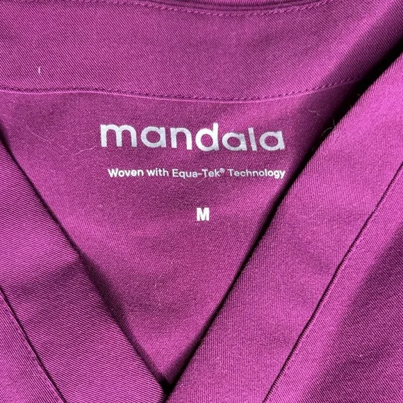 Mandala Raspberry Scrub Set - Picture 2 of 2